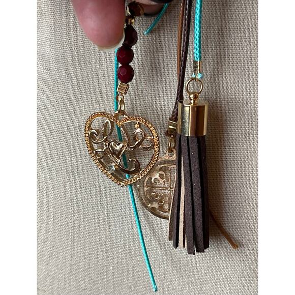 Fashion Jewelry Green Beading Gold Metal Mix Long Necklace NWT - Picture 3 of 6